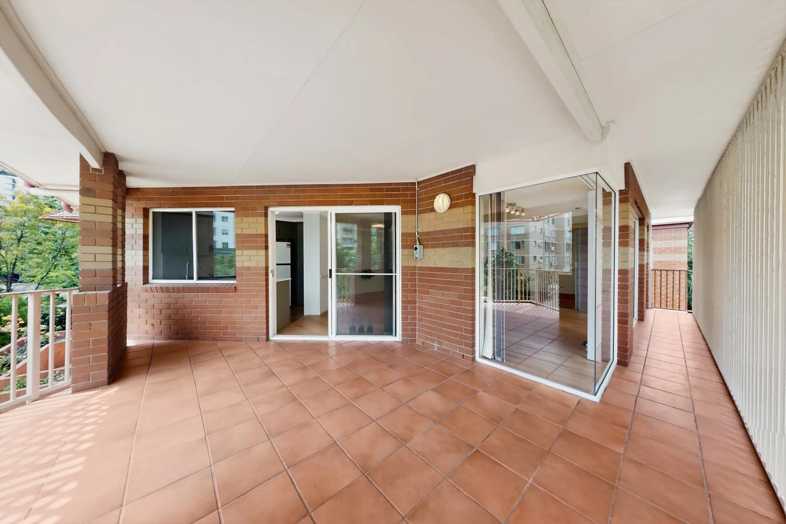 Additional image 11 of 4/101-105 Macquarie Street, St Lucia QLD 4067