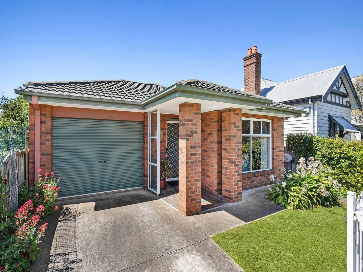 98 Autumn Street, Geelong West VIC 3218