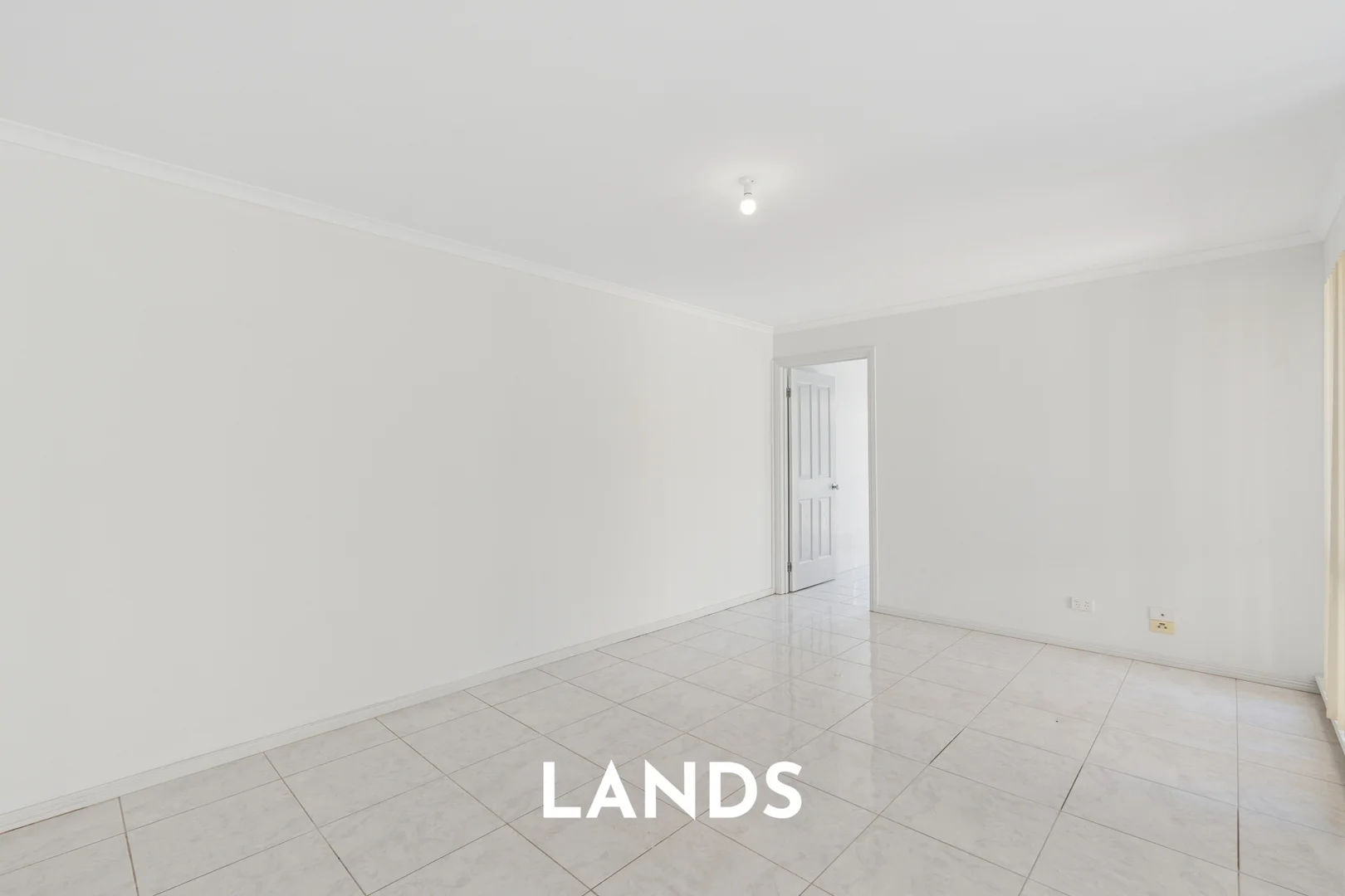Additional image 4 of 27 Scarlet Avenue, Munno Para SA 5115