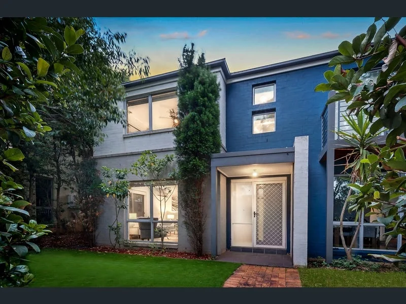 124 Stanhope Parkway, Stanhope Gardens NSW 2768