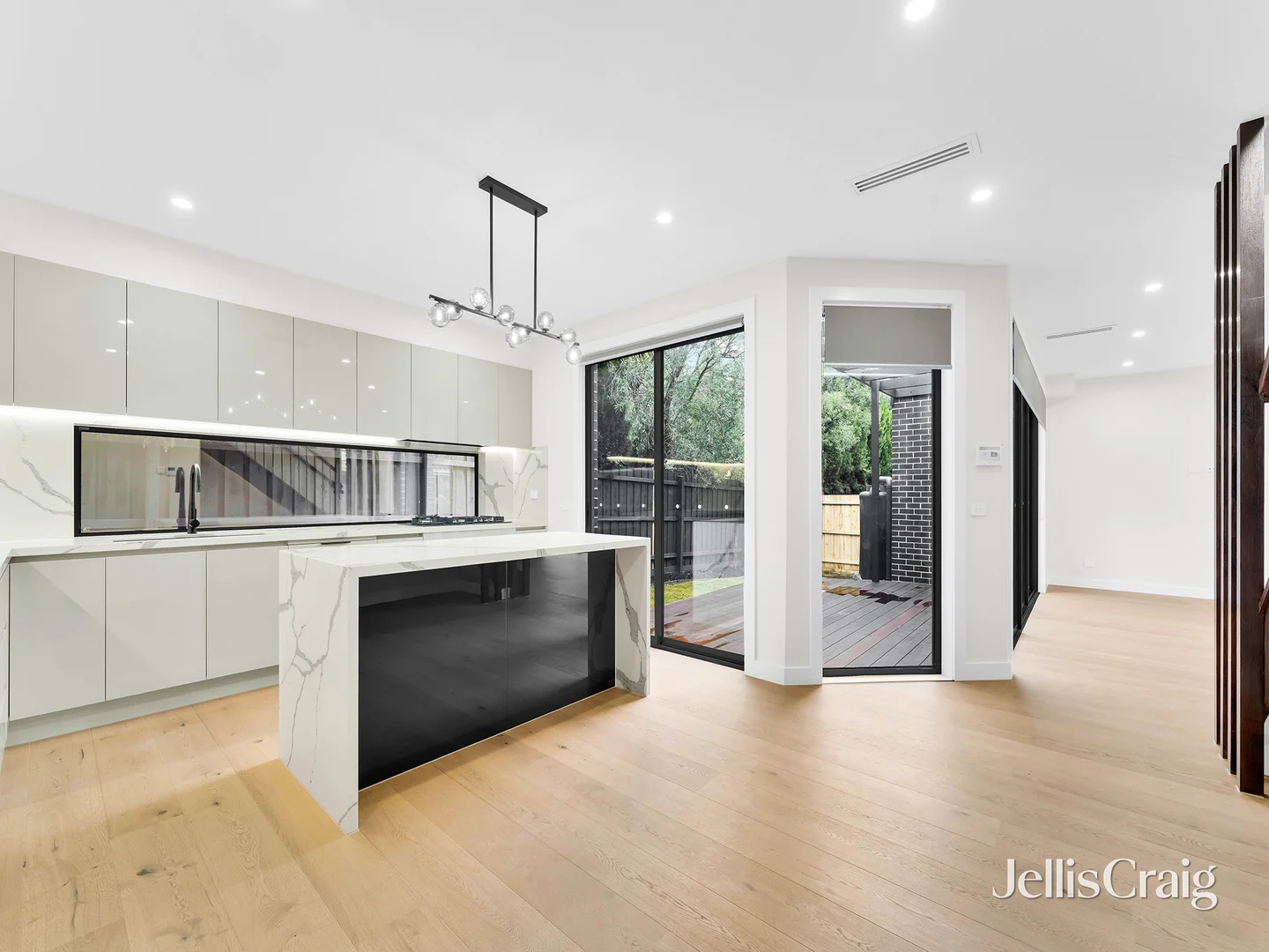 Additional image 2 of 2/27 Adelaide Avenue, Mount Waverley VIC 3149