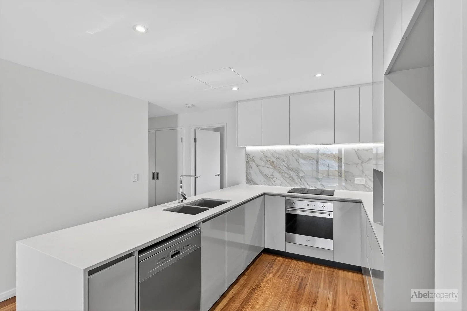202/29 Roydhouse Street, Subiaco WA 6008