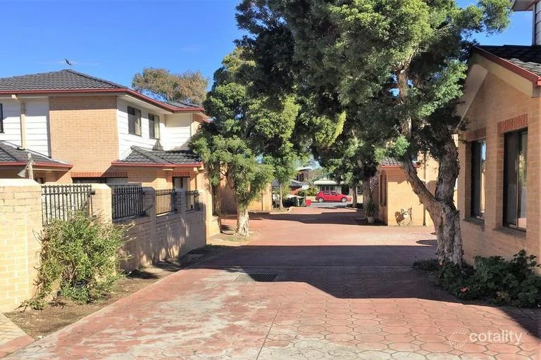 1/151-155 Blaxcell Street, Granville NSW 2142