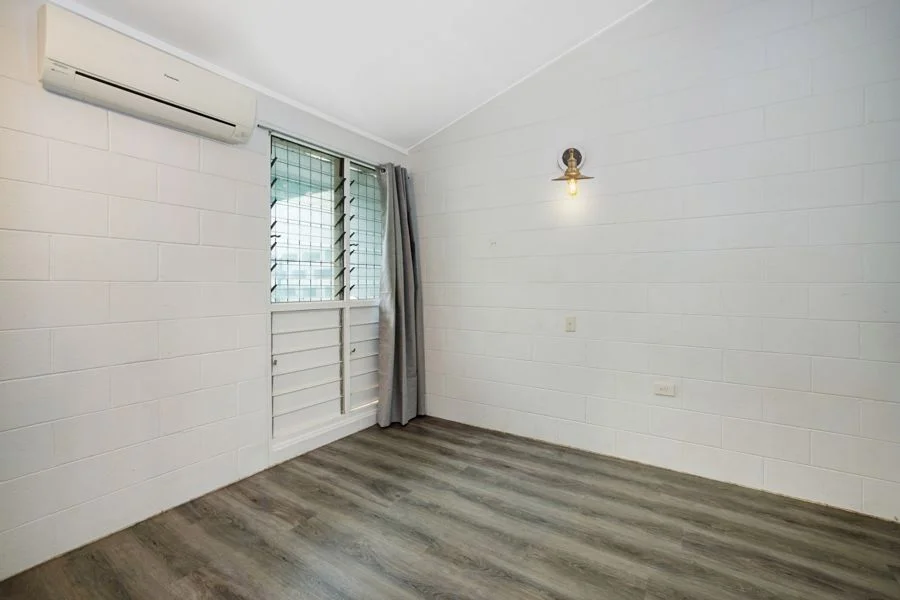 2/165 Harold Street, West End QLD 4810 photo 4