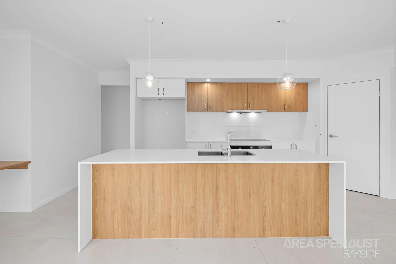 Additional image 3 of 91 Shoreline Avenue, Redland Bay QLD 4165