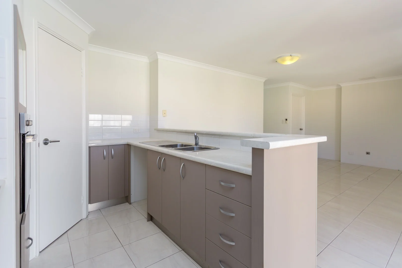Additional image 3 of 5/42 Sixth Road, Armadale WA 6112