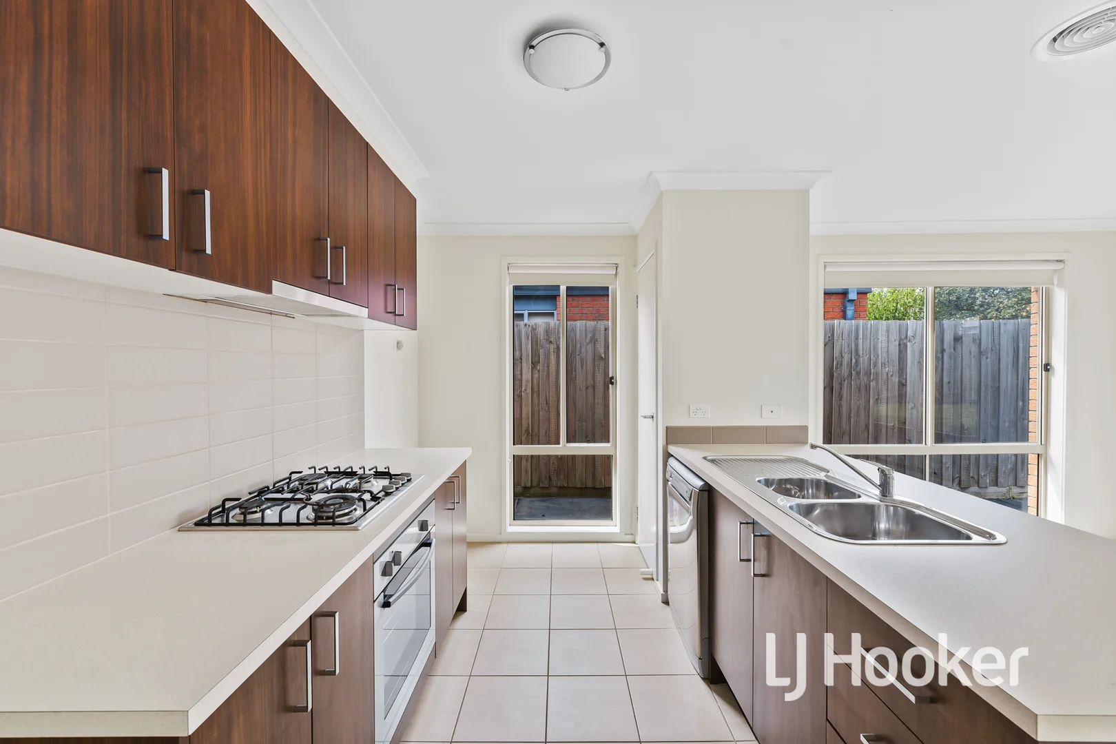 Additional image 2 of 7 Rankin Close, Lynbrook VIC 3975