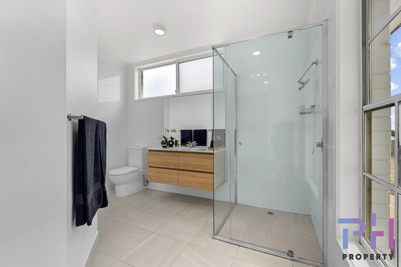 Additional image 8 of 2 Dante Grove, Strathdale VIC 3550