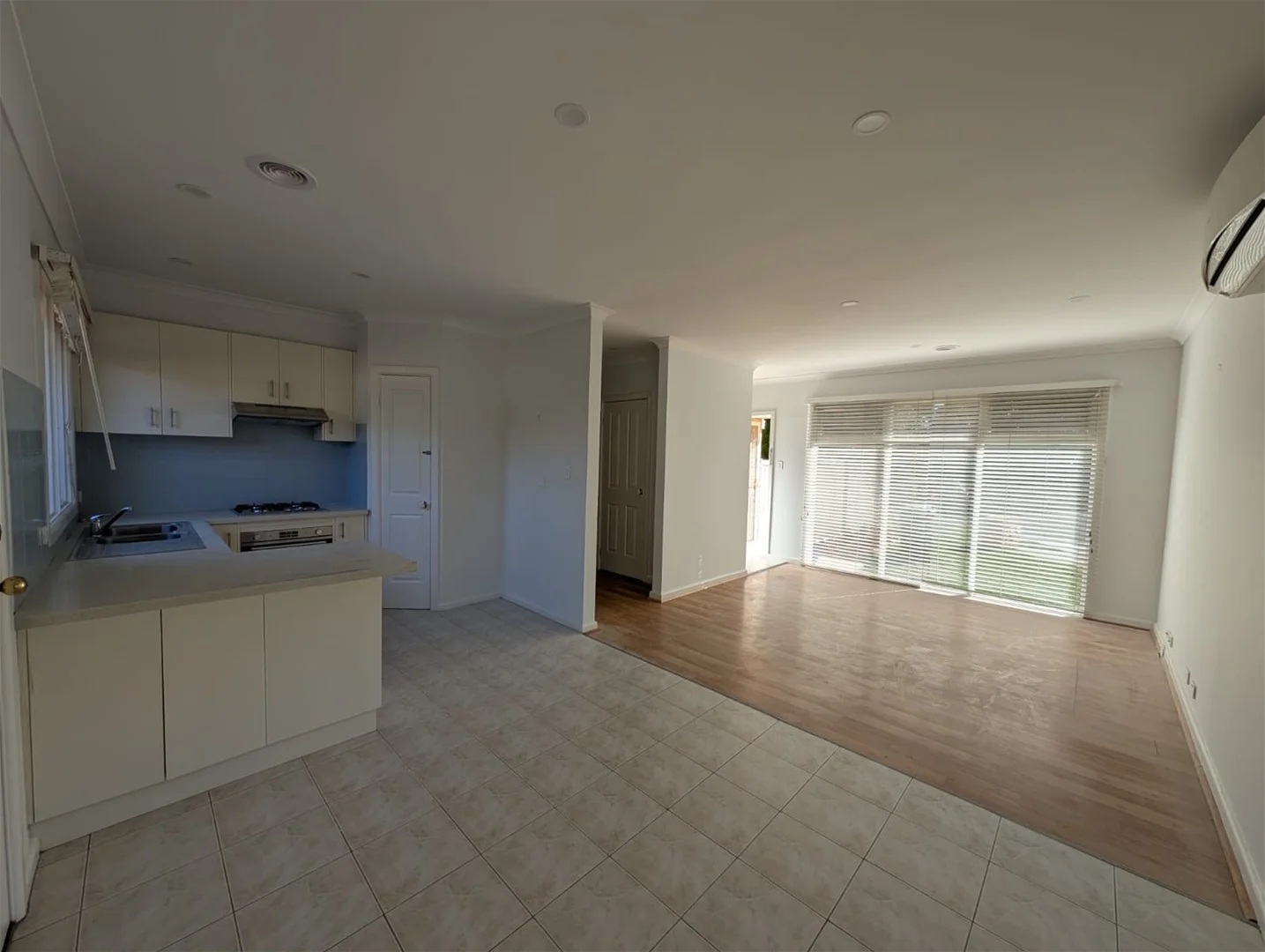 Additional image 11 of 1/4 Dendy Ct, Mulgrave VIC 3170