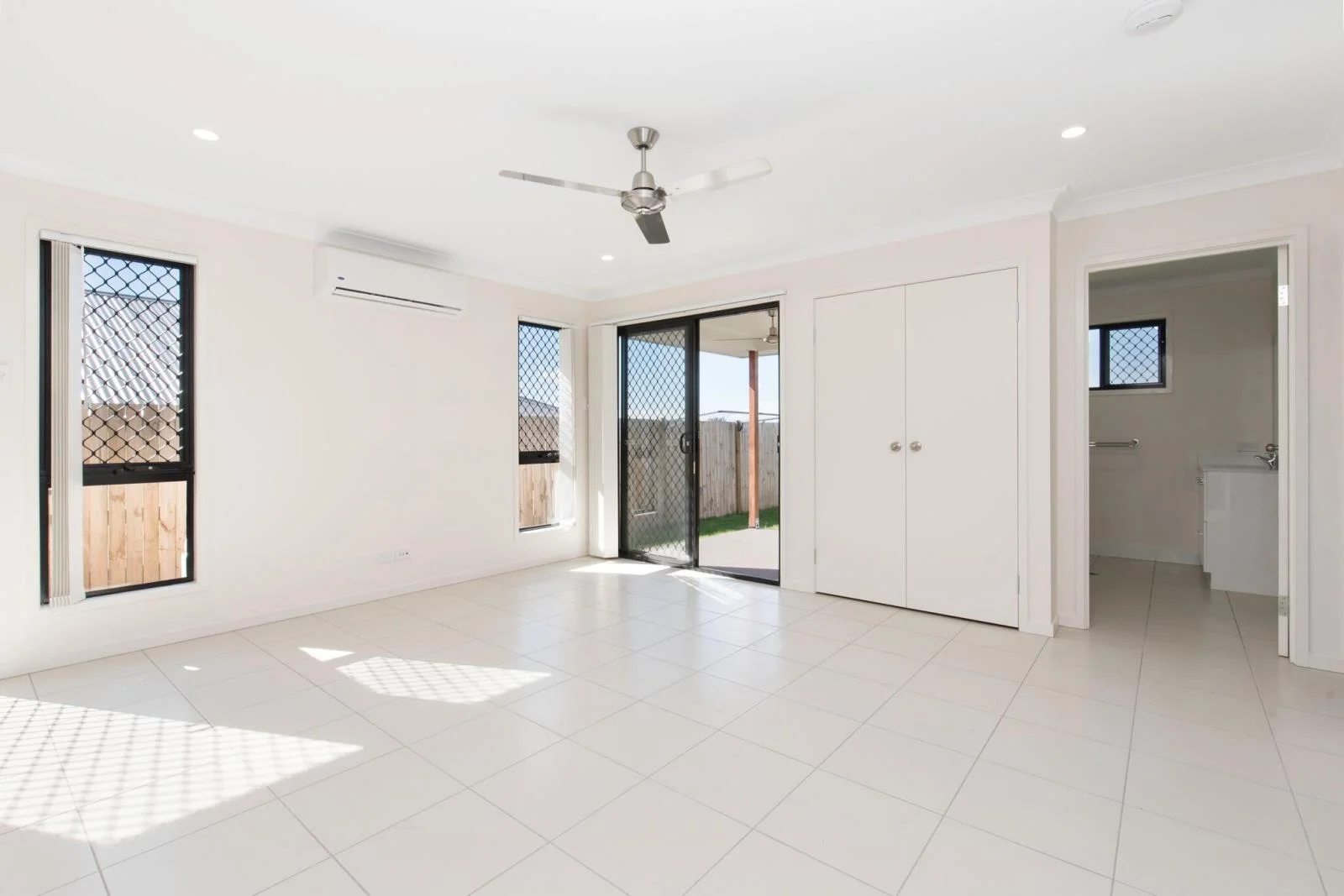 Additional image 3 of 2/16 Karumba Way, Holmview QLD 4207