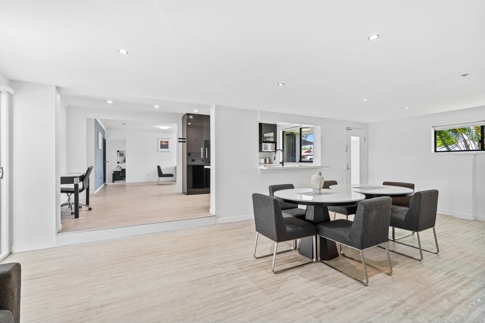 Additional image 3 of 19 Tekapo Street, Broadbeach Waters QLD 4218