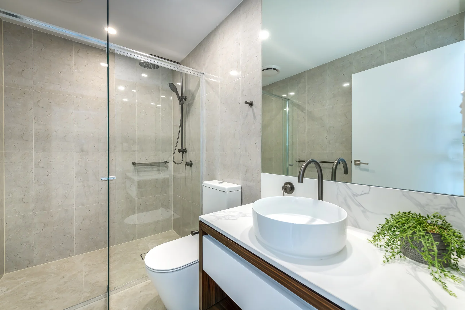 Additional image 10 of 406/28 Second Ave, Broadbeach QLD 4218