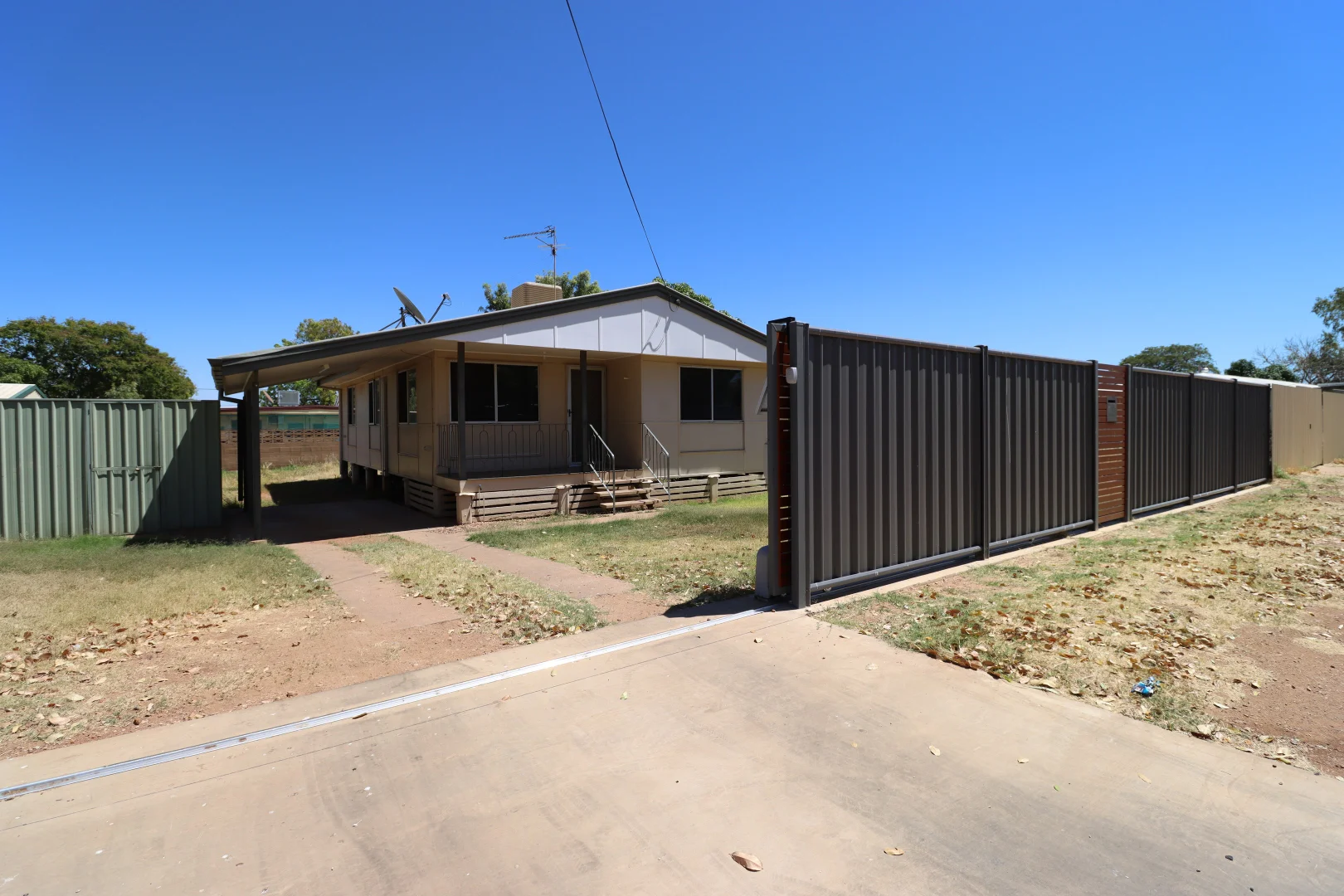 Additional image 7 of 13 Darling Crescent, Mount Isa QLD 4825