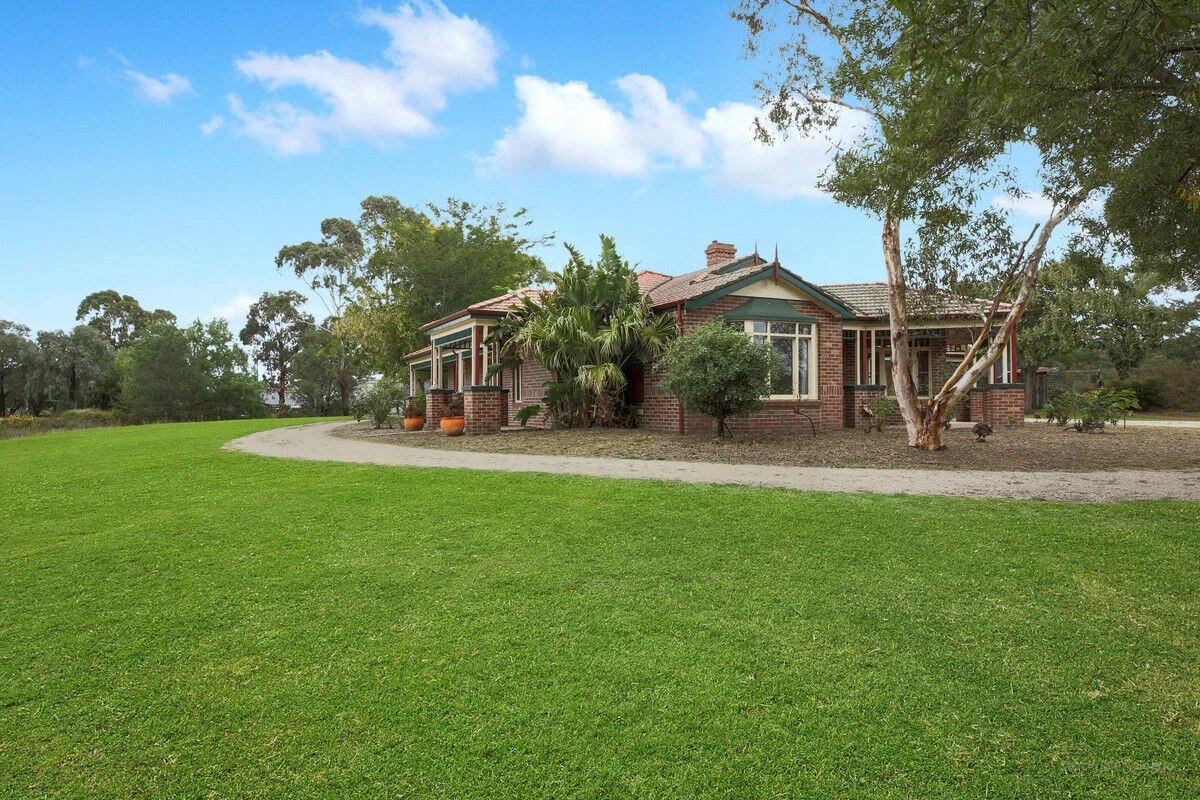 290 Fourteen Mile Road, Garfield VIC 3814