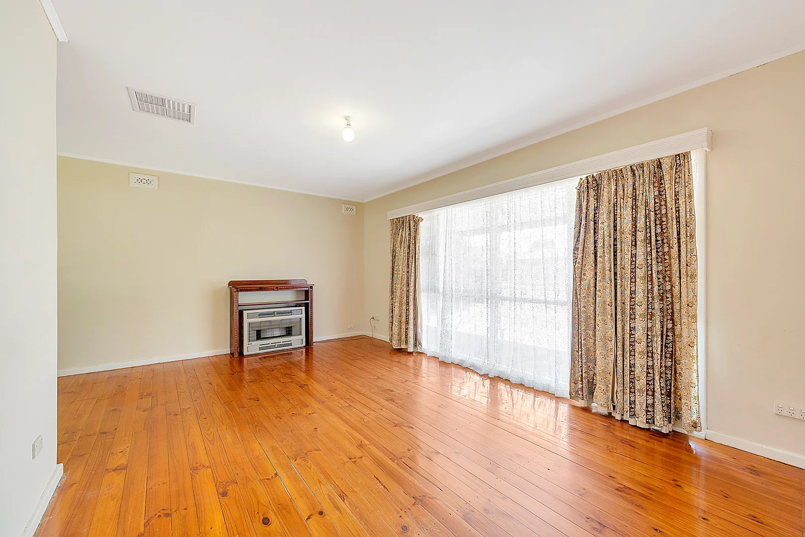 Additional image 10 of 15 Walpole St, Davoren Park SA 5113