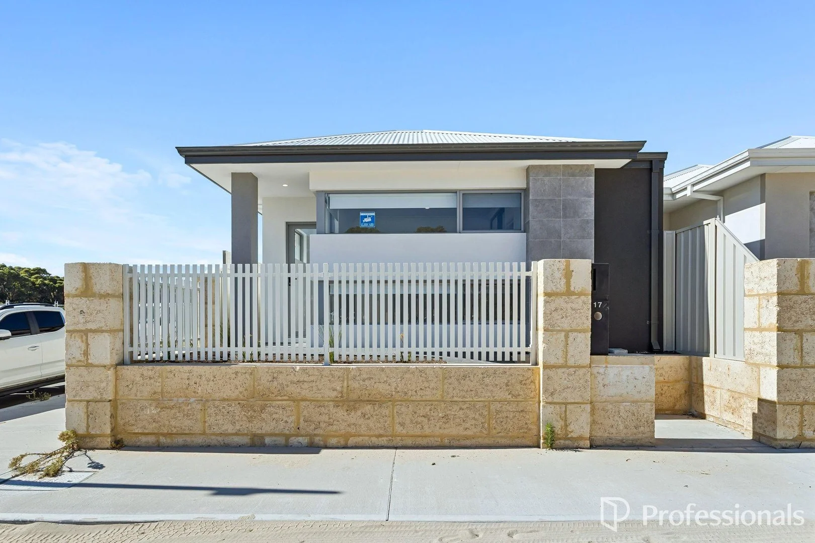 17 Stroll Lane, Yanchep WA 6035