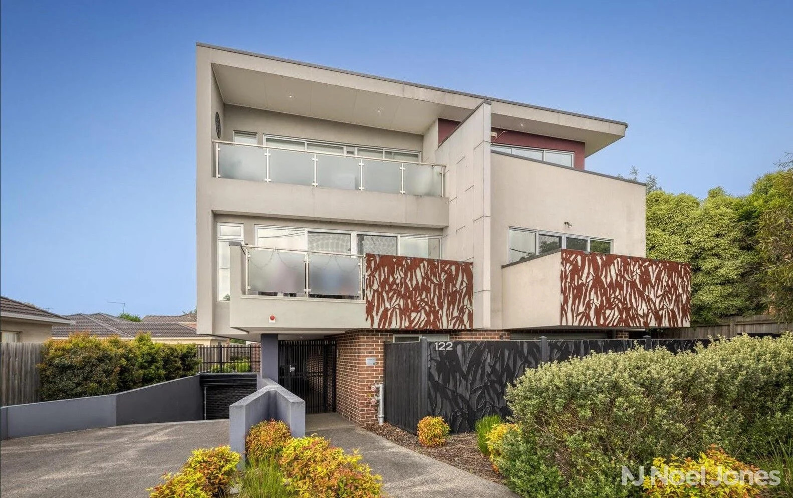Additional image 2 of 4/122 Mitcham Road, Donvale VIC 3111