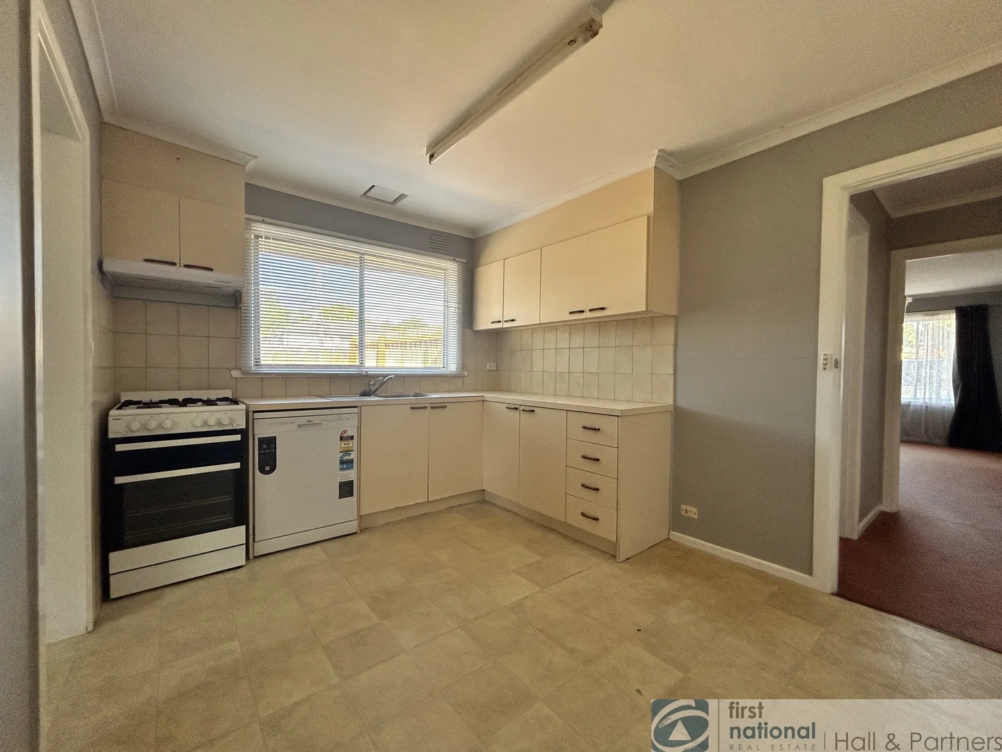 Additional image 3 of 2/8 Jane Street, Berwick VIC 3806