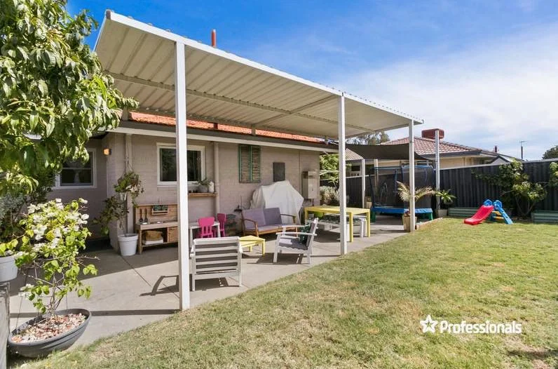 Additional image 11 of B/2 Burnham Way, Girrawheen WA 6064