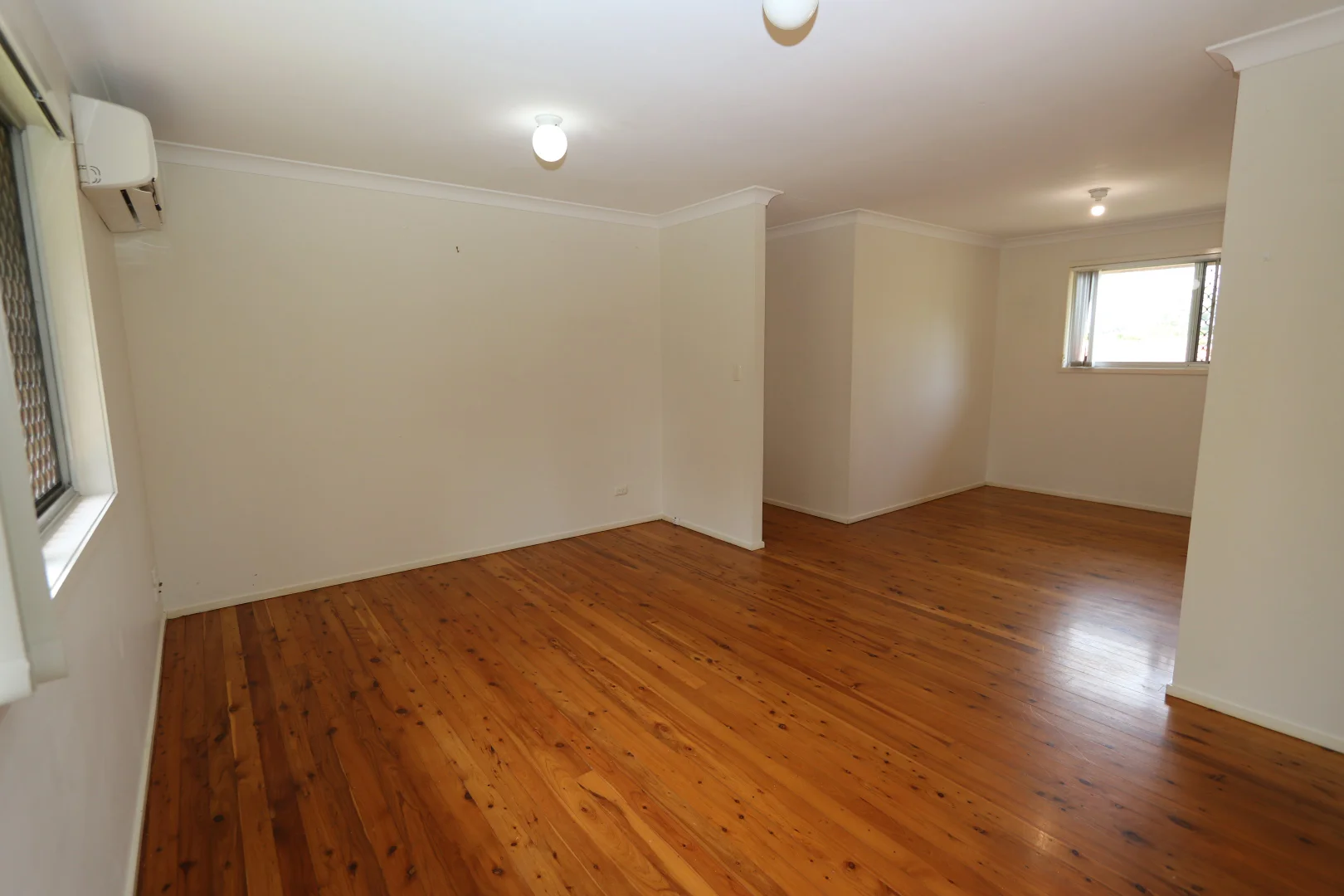 Additional image 3 of 9 Bloodwood Crescent, Molendinar QLD 4214