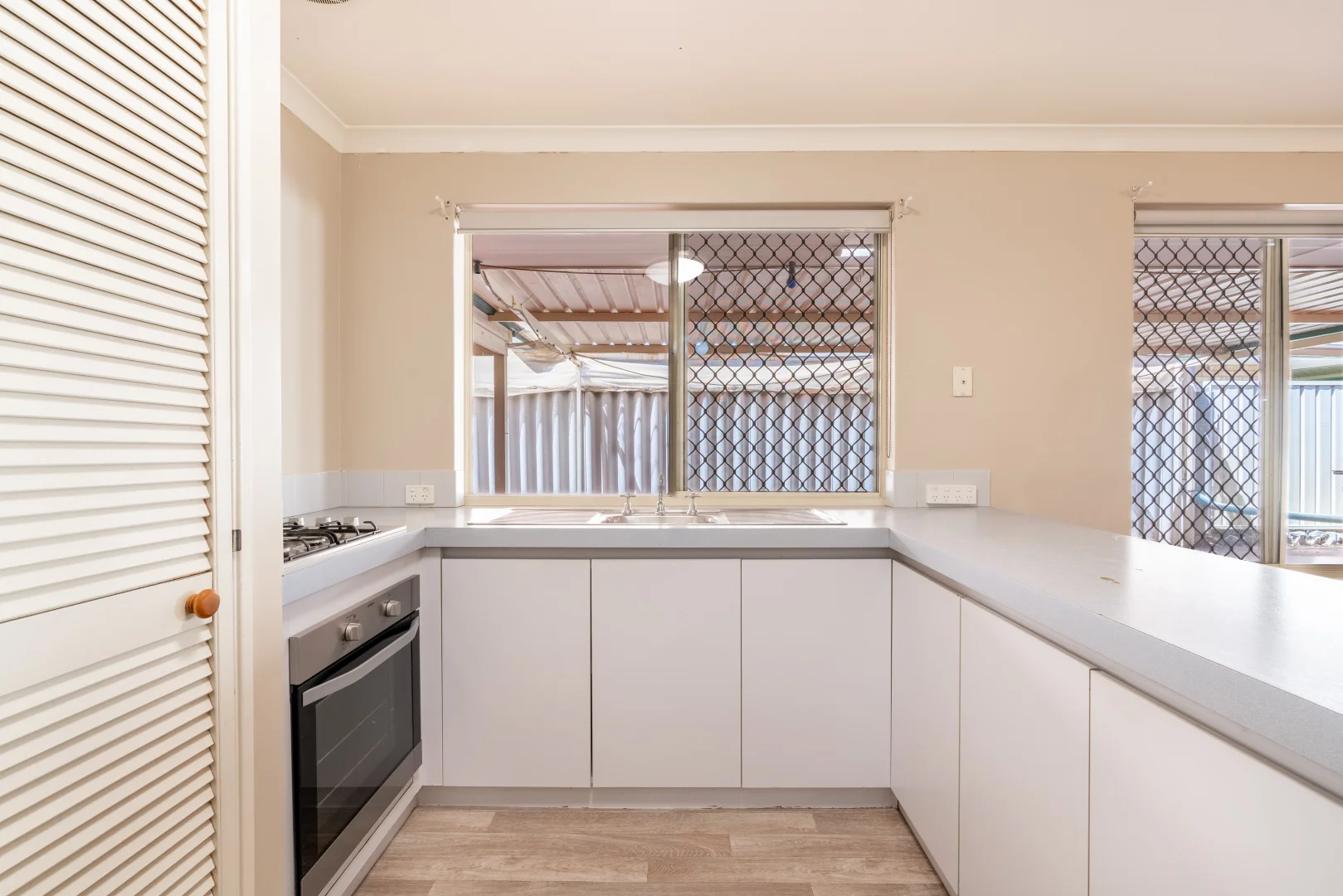 Additional image 8 of 38 Charnley Gardens, Waikiki WA 6169