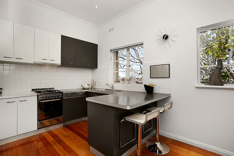 Additional image 4 of 5/38 Ormond Road, Elwood VIC 3184