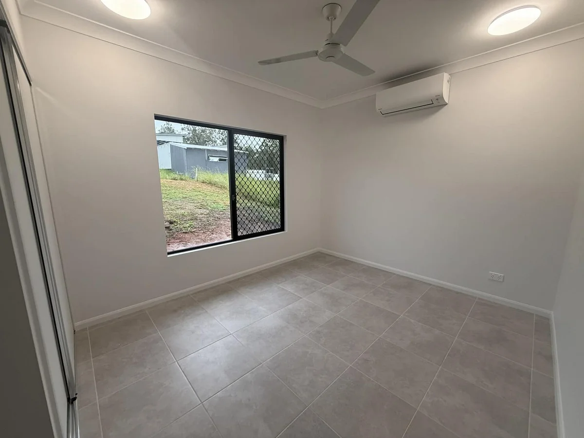 7 Elsie Close, Mareeba QLD 4880 photo 4