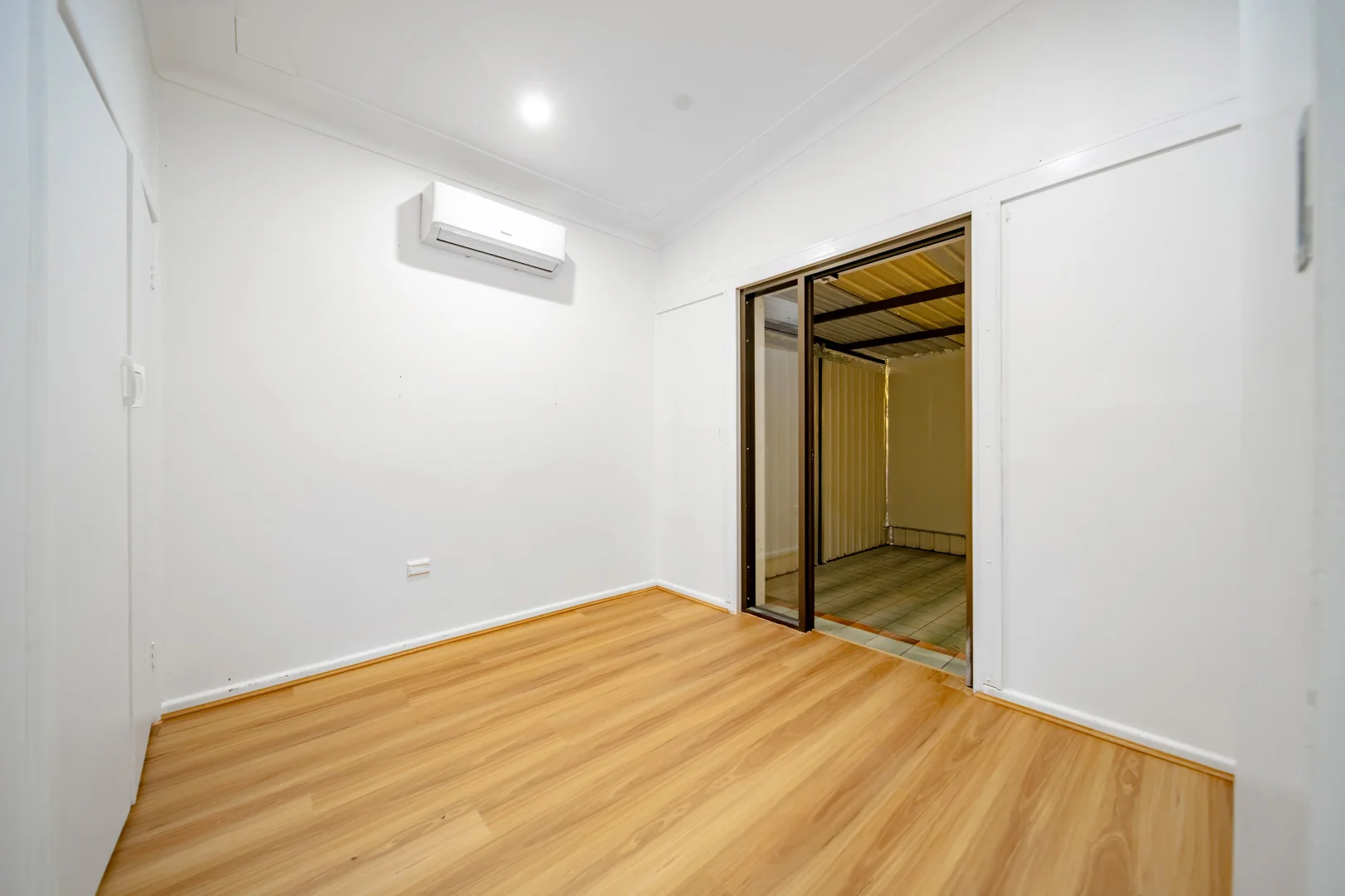 Additional image 5 of 30 Bingara Road, Macquarie Fields NSW 2564