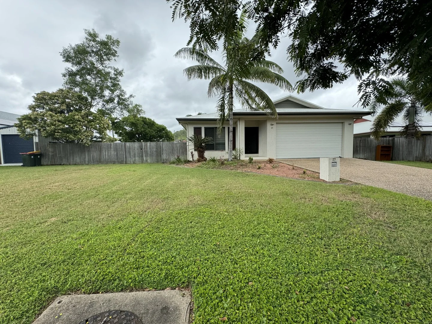 27 Innes Drive, Deeragun QLD 4818