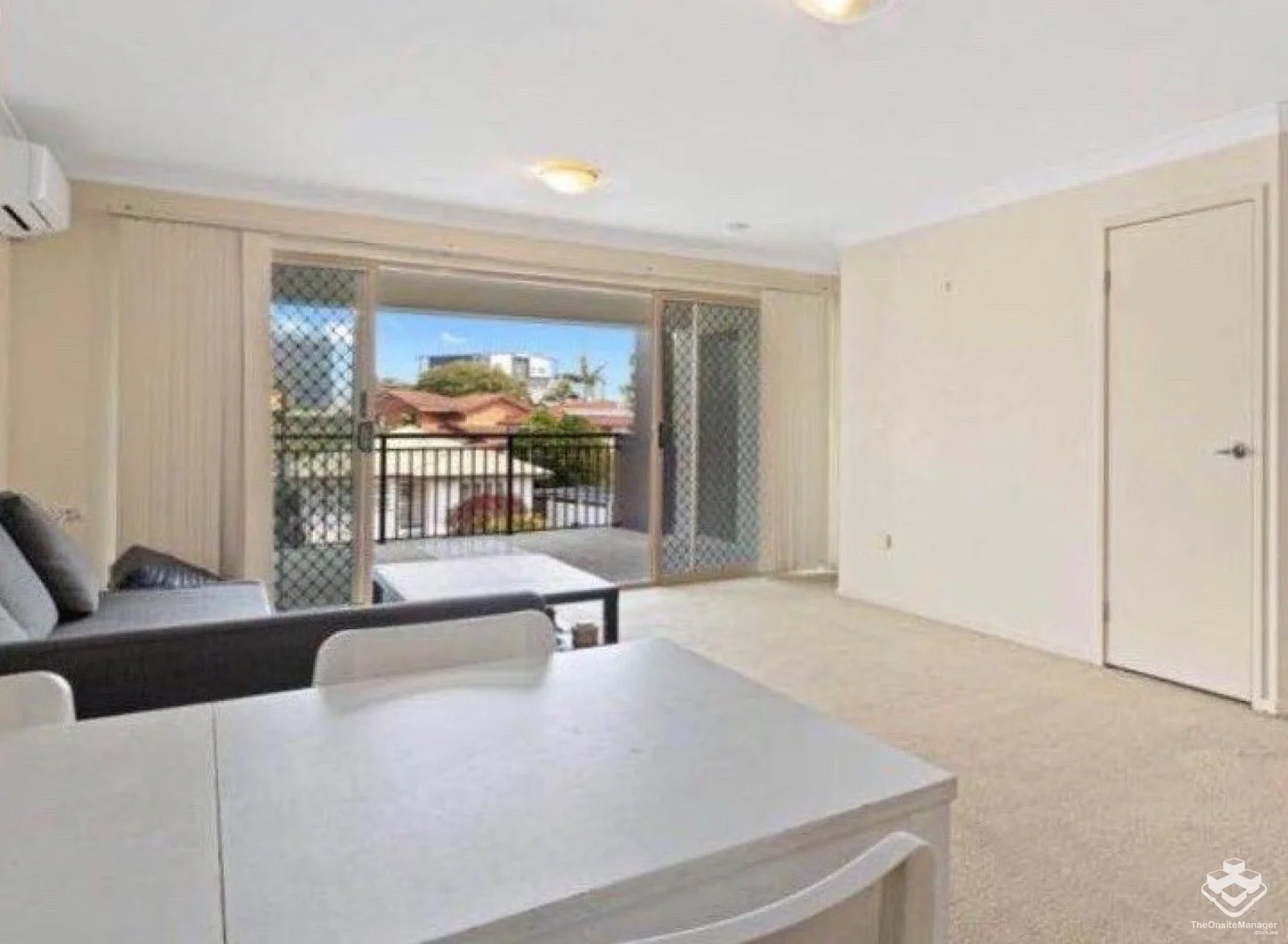 Additional image 2 of ID:21154130/8 Mascar Street, Upper Mount Gravatt QLD 4122