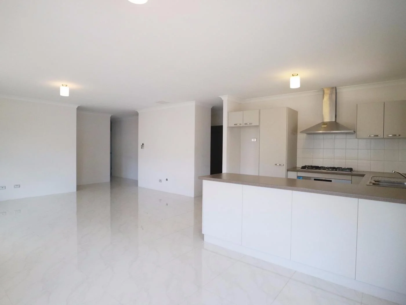 Additional image 2 of 243 Kew St, Kewdale WA 6105