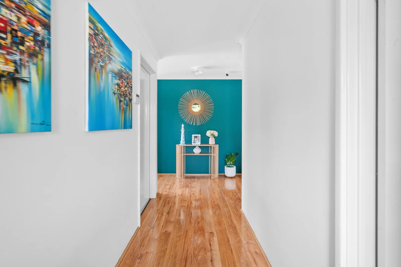 19 Highcliffe Circle, Lakelands WA 6180 photo 2