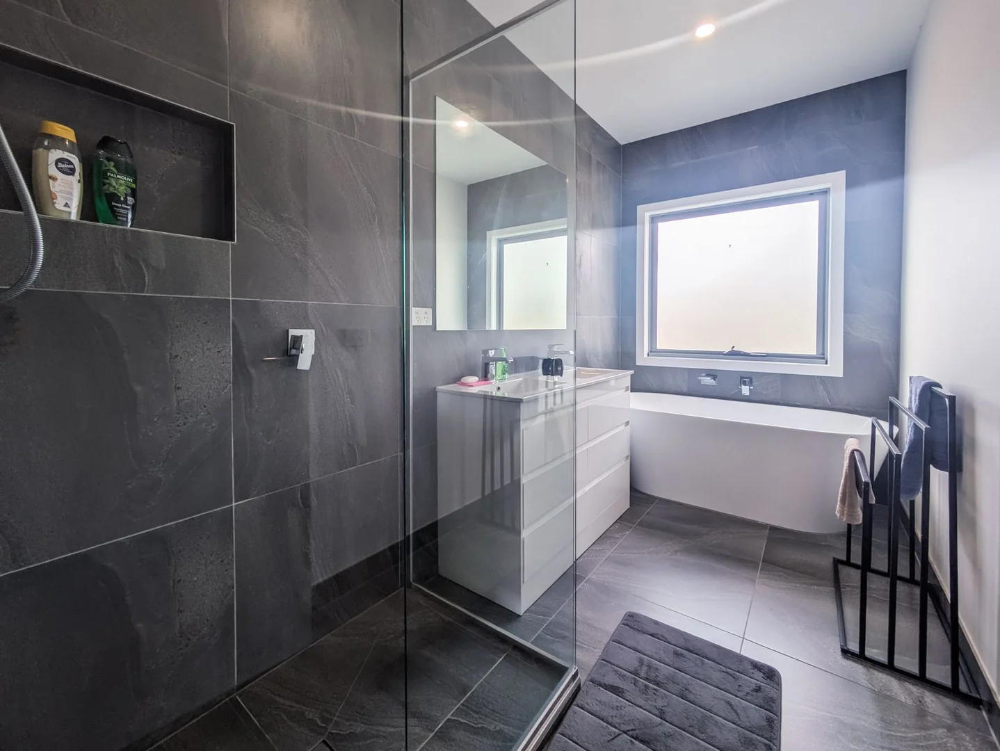 Additional image 5 of 2A Palm Street, Thomastown VIC 3074
