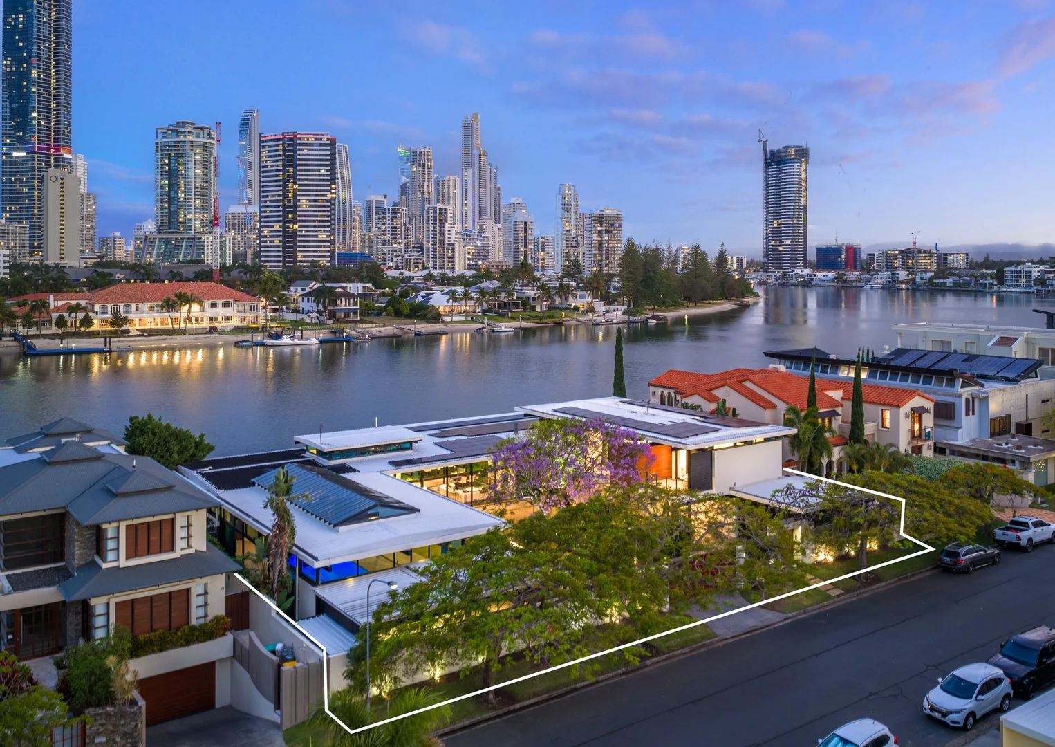 Additional image 36 of 22 Admiralty Drive, Paradise Waters QLD 4217