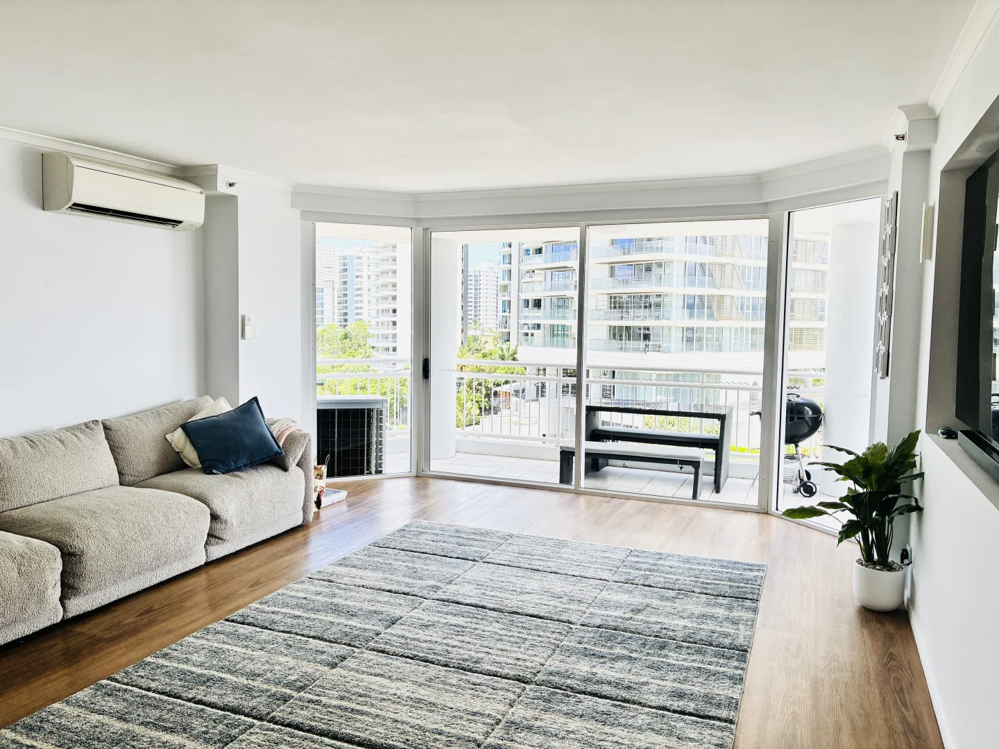 Additional image 18 of 11-17 Hughes Avenue, Main Beach QLD 4217