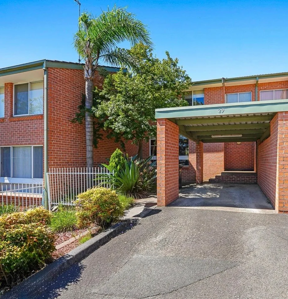 29/6 Jacquinot Place, Glenfield NSW 2167