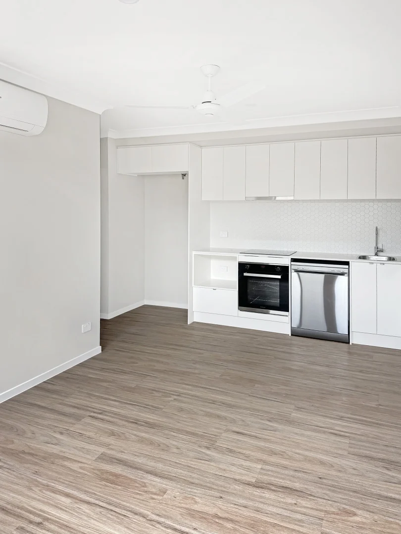 Additional image 3 of 2/5 Herbert Street, Lawnton QLD 4501