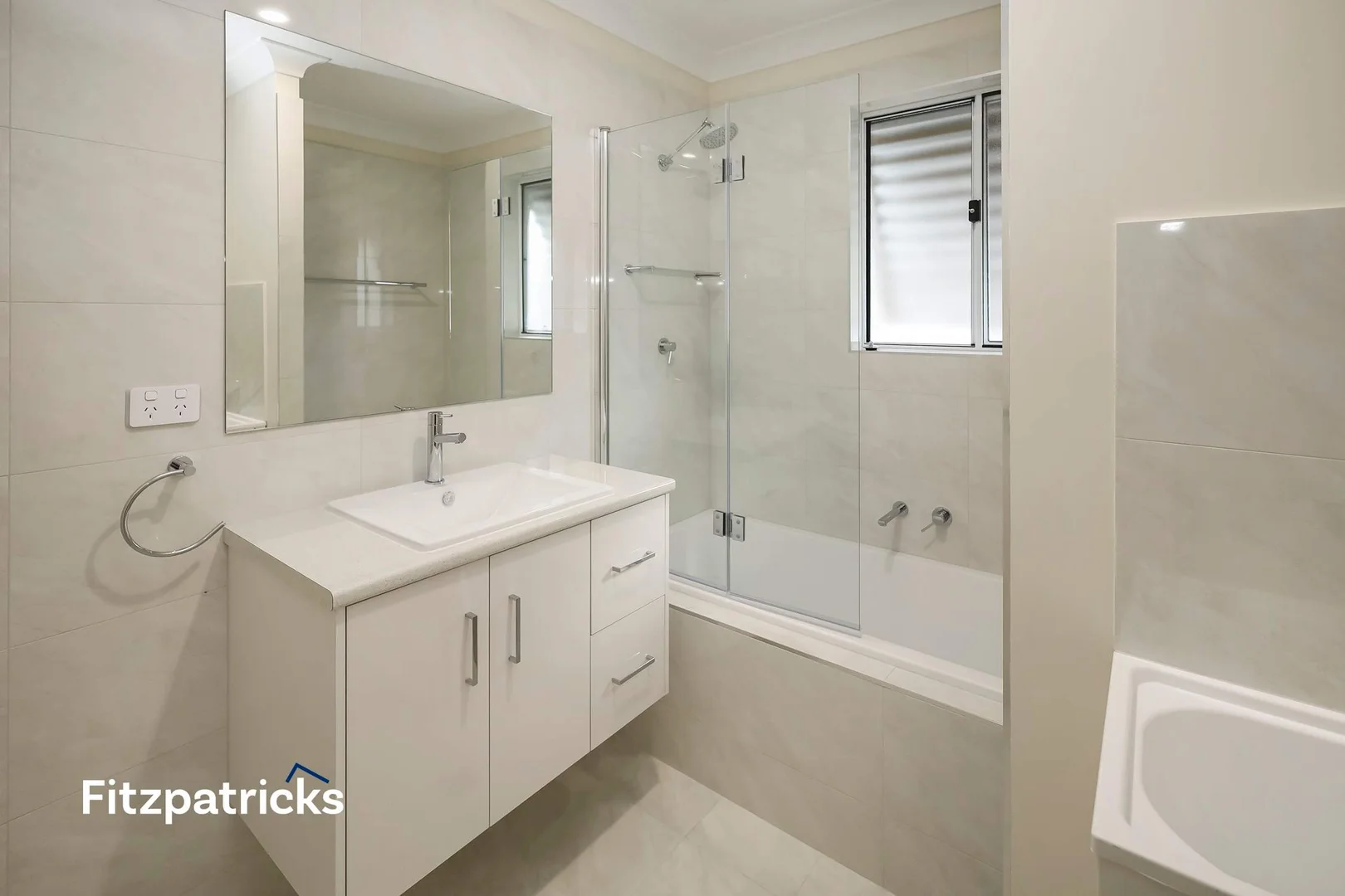 Additional image 4 of 1/37 Fernleigh Road, Turvey Park NSW 2650
