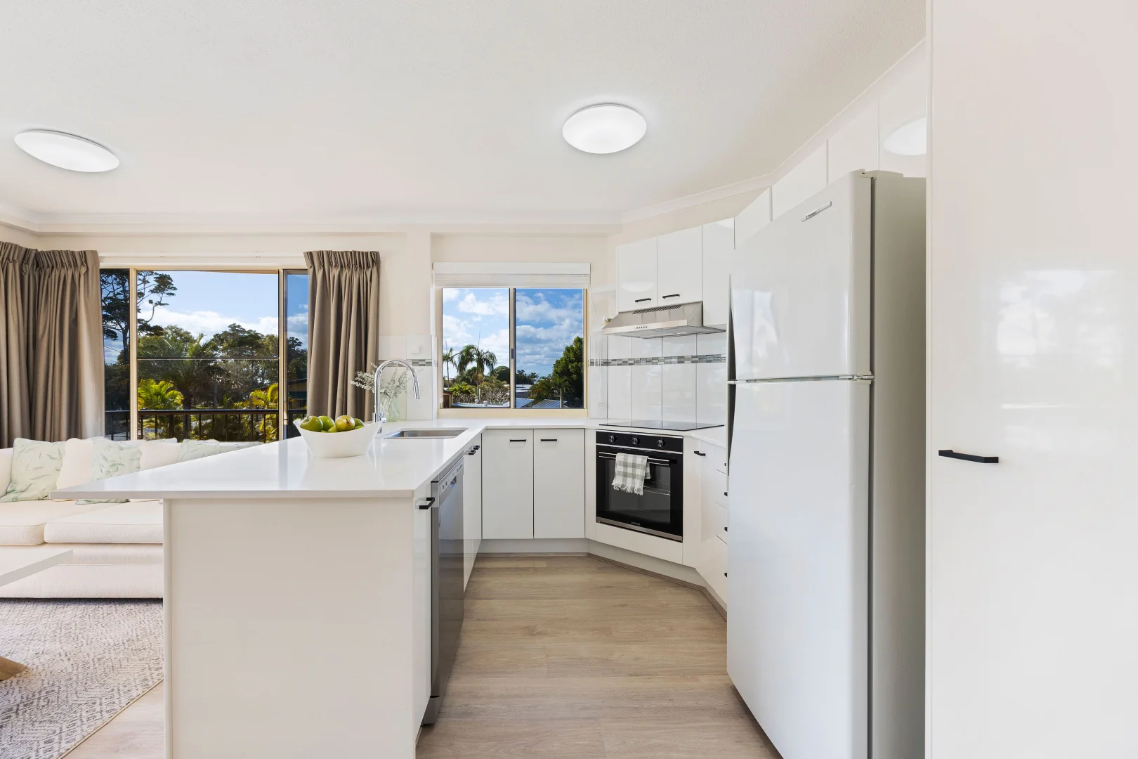 Additional image 6 of 8/496 Esplanade, Torquay QLD 4655