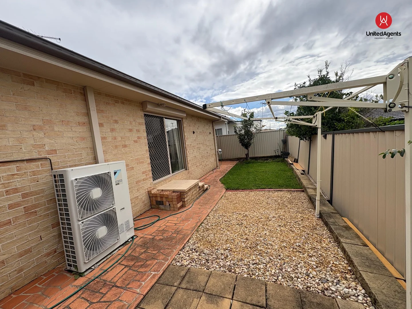 Additional image 11 of 3 Laurieton Road, Carnes Hill NSW 2171