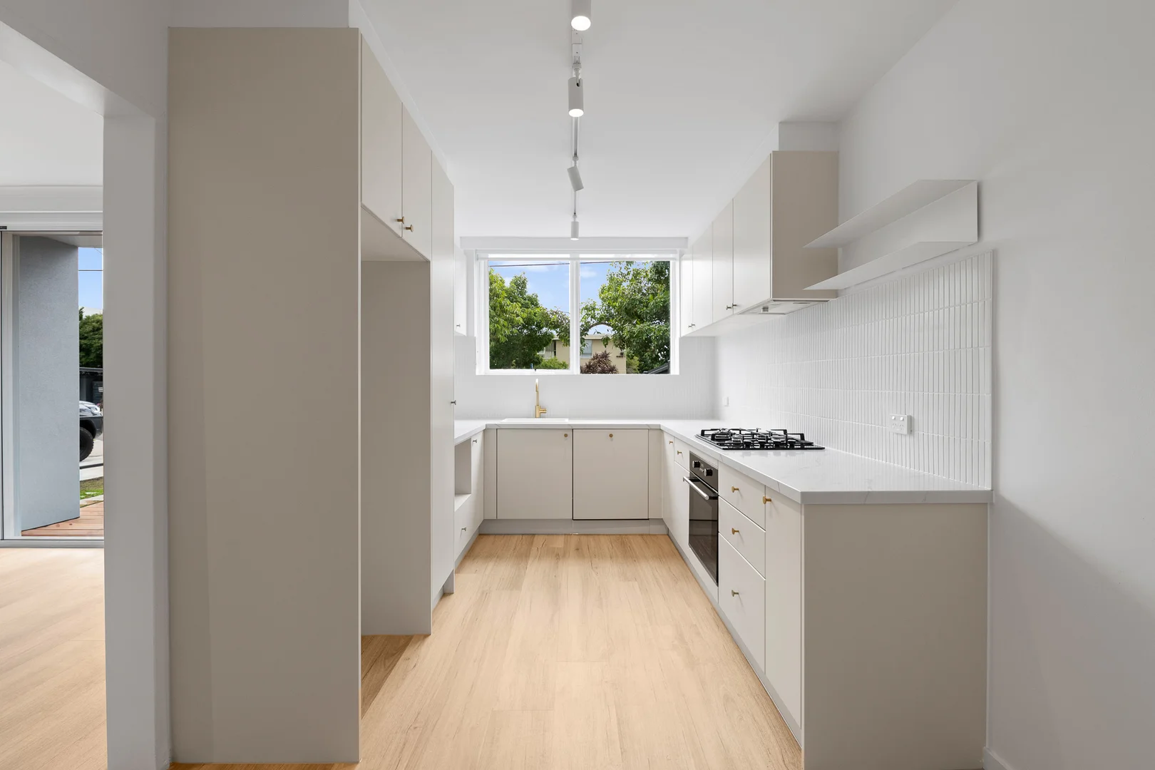 2/299 Grange Road, Ormond VIC 3204 photo 3