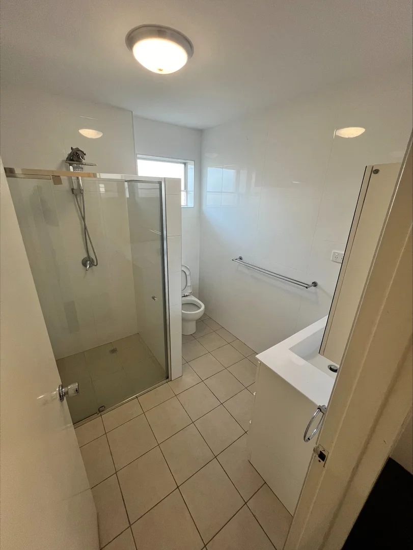Additional image 10 of 3/67 Thomas Street, Greenslopes QLD 4120