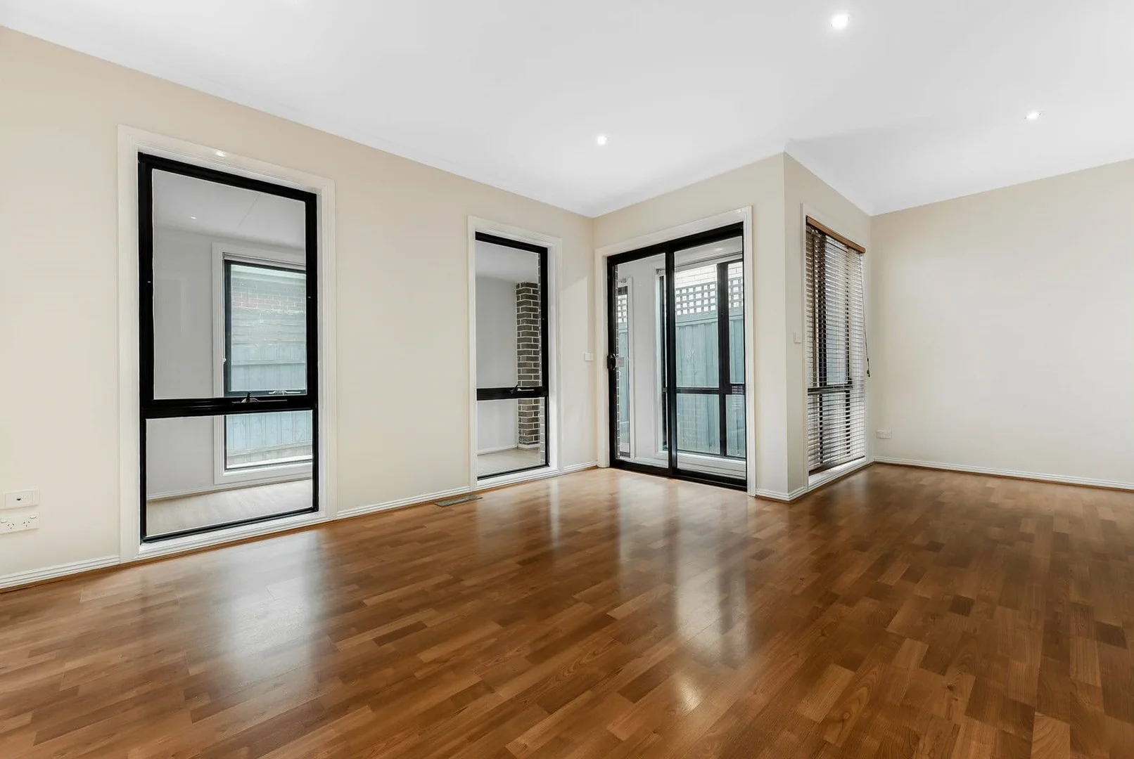 Additional image 2 of 2/31 Orchard Street, Glen Waverley VIC 3150