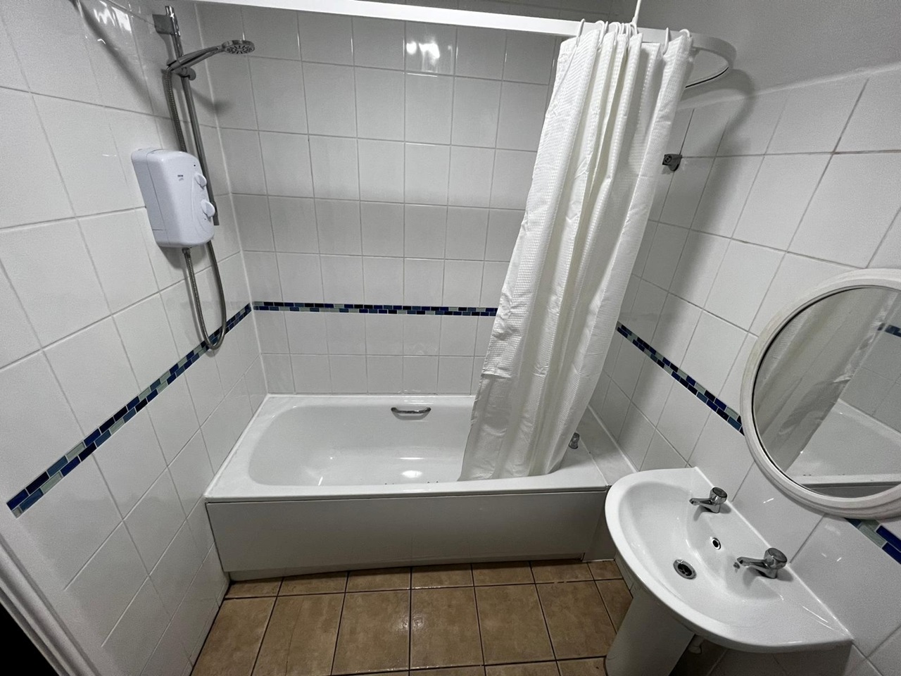 Additional image 20 of 6 Bed Detached House, City Road, CF24, N1 7GU
