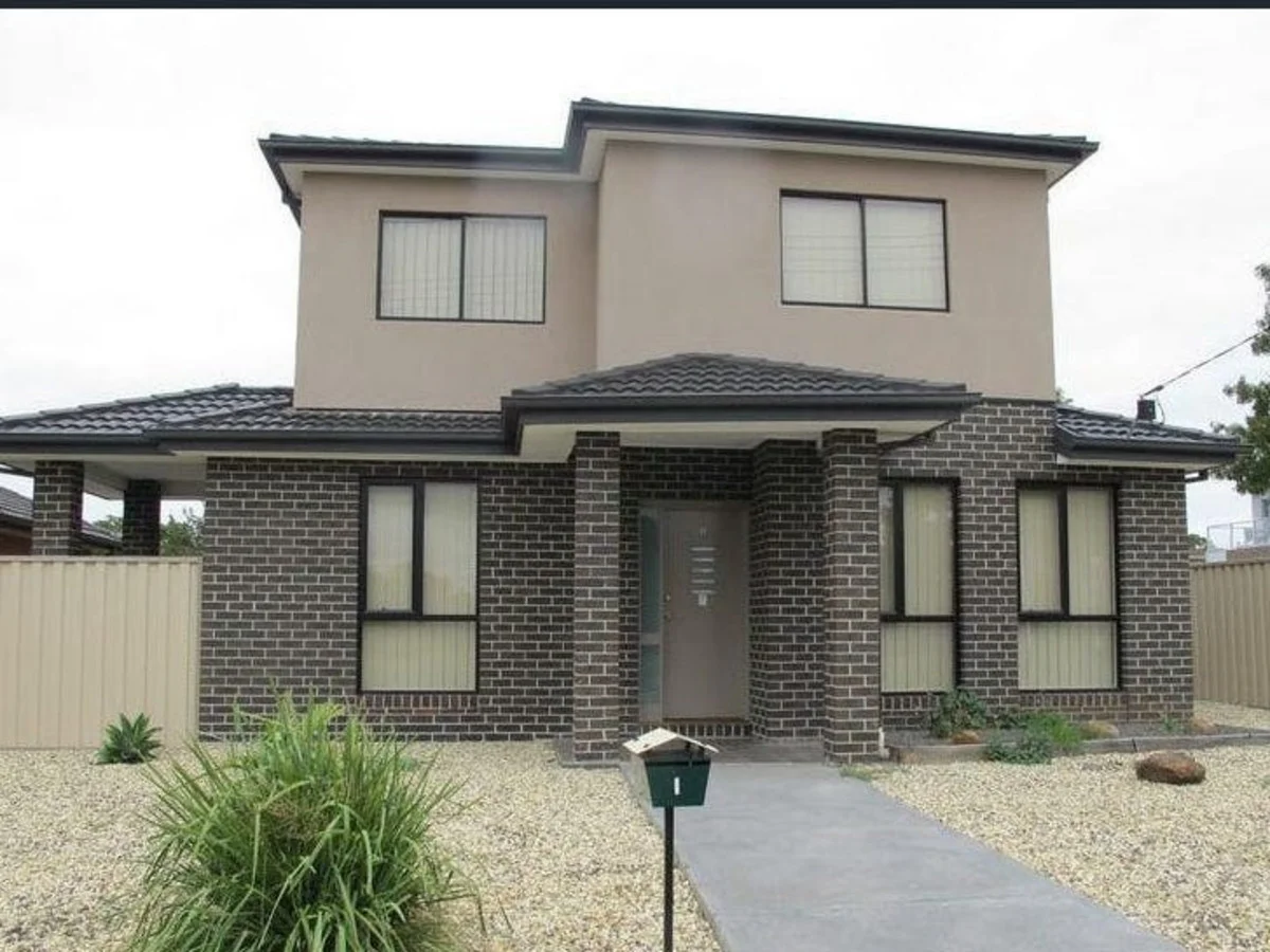 15 Taylors Road, St Albans VIC 3021
