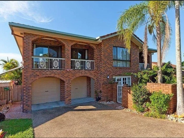 75 Donnington Street, Carindale QLD 4152