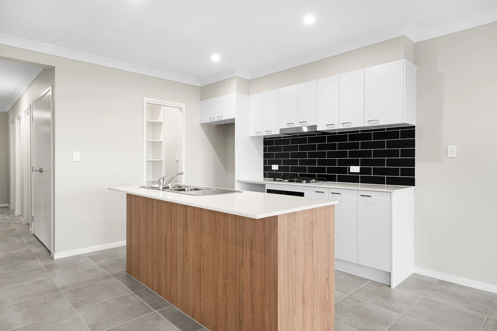 Additional image 3 of 1/36 Lakeview Crescent, Raymond Terrace NSW 2324