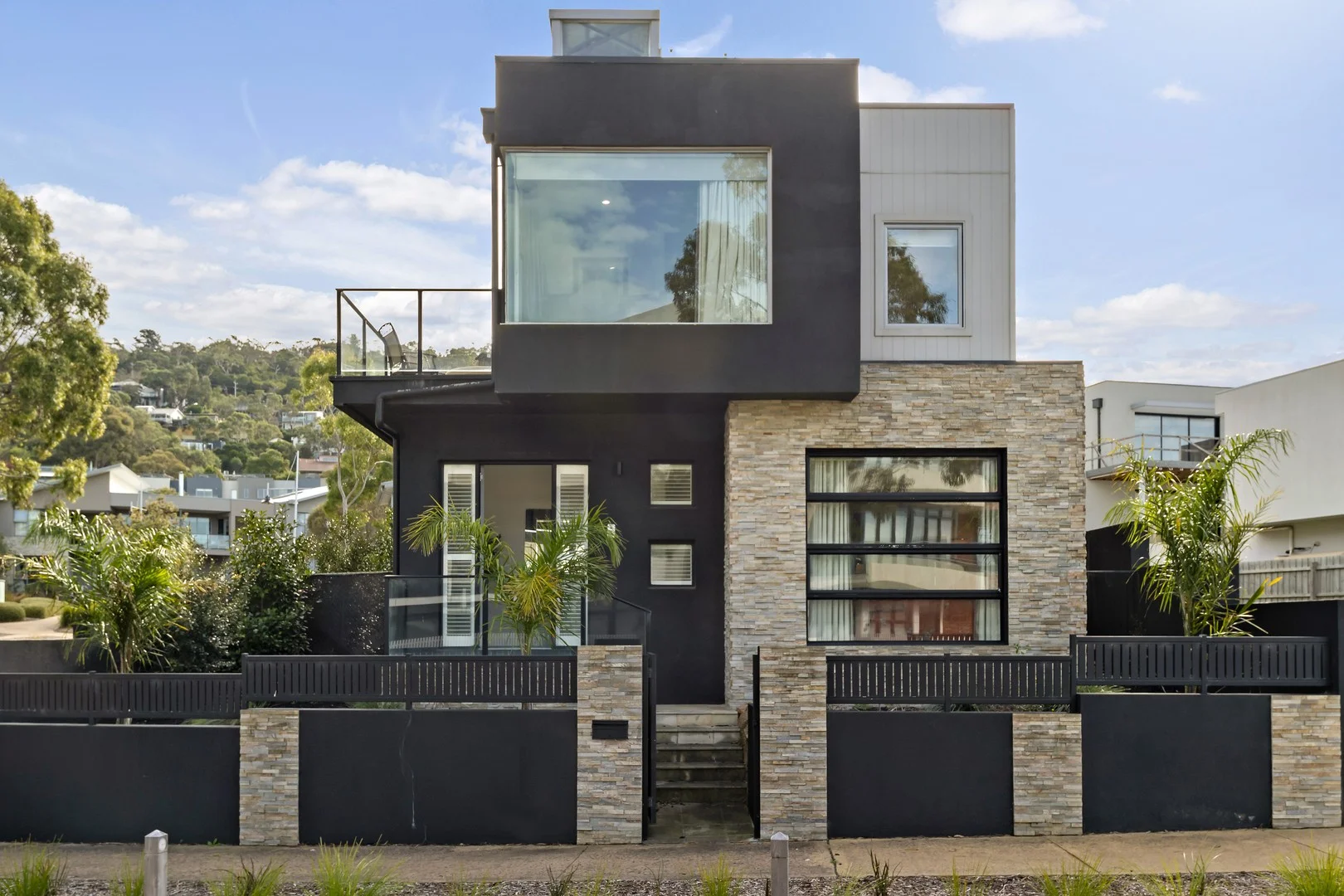 28 Anchorage Avenue, Safety Beach VIC 3936
