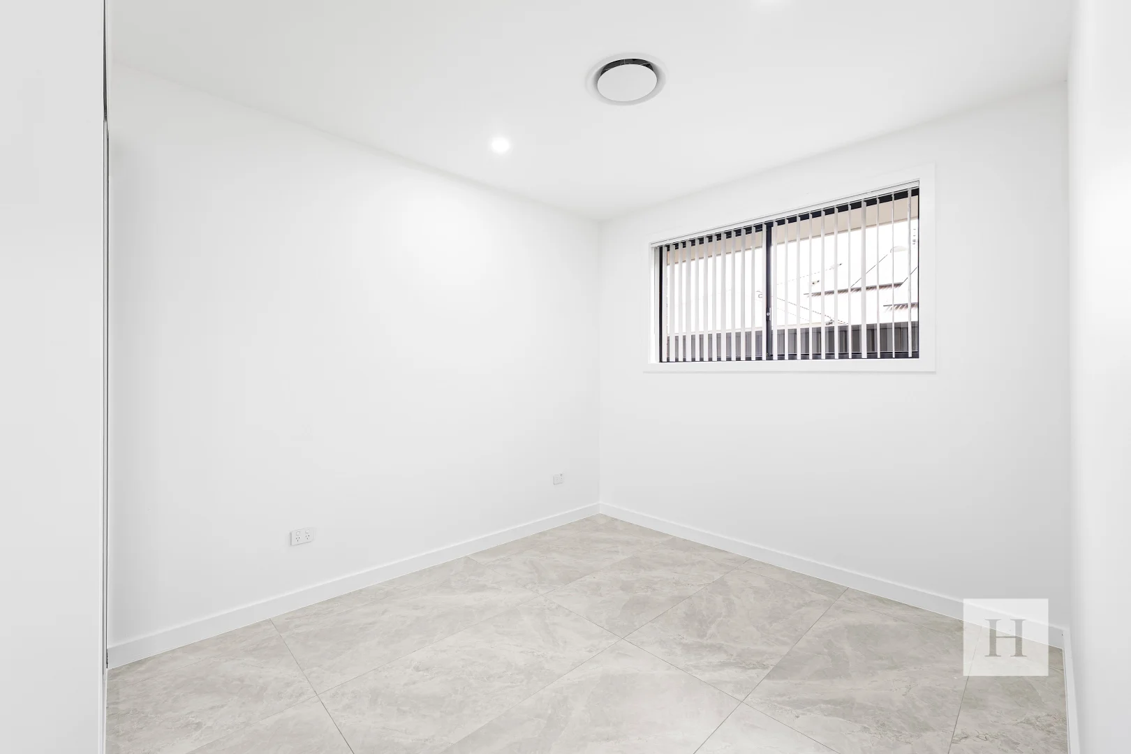 Additional image 2 of 12a Colonial St, Wadalba NSW 2259