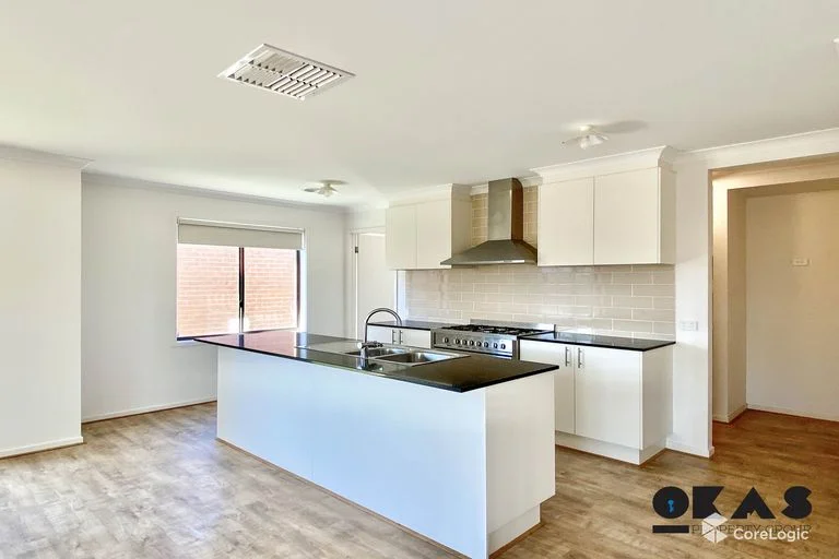 16 Wicker Street, Werribee VIC 3030